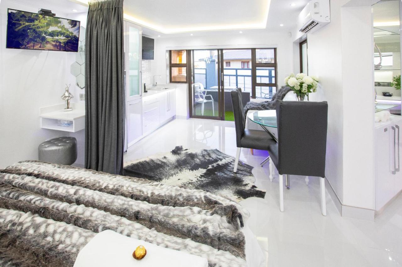 Wilderness Waters Boutique Suites - Adults Only Ngoại thất bức ảnh